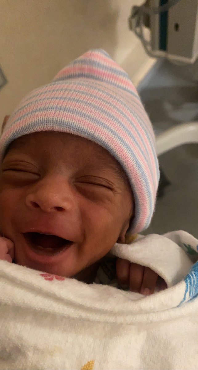 Devinlofton2's tweet photo. We are 1 week old todayyyyy😇💙 https://t.co/zDOkID3T5B