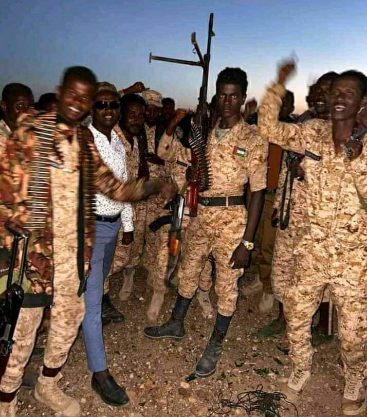 AhmedibnAfar776's tweet photo. ሰብር ዜና
በራህሌ በአፋር ጀግኖች ቁጥጥር ሰር ገብታለች 💪 https://t.co/H9lArFnvgP