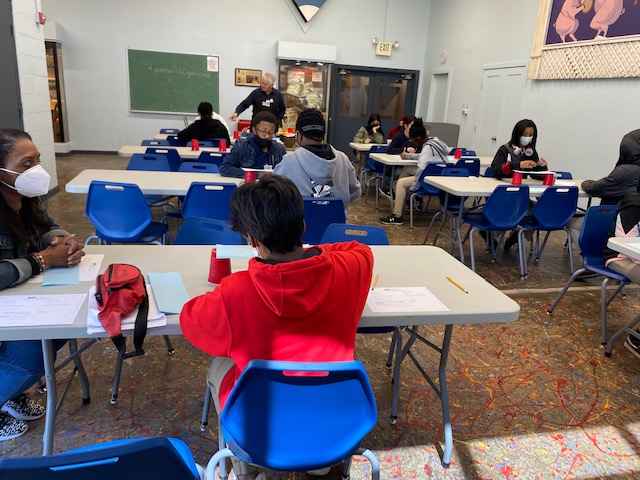 Design It! Magnet students design paper bridges and Electrical wiring. Students are engrossed in the learning at the BMI.