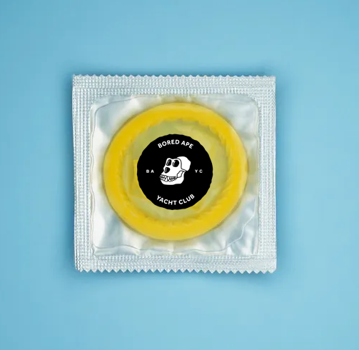 satoxis's tweet photo. The real flex would be using @BoredApeYC condoms in your first date 🍌❤️🦍 #MAYC #BAYC https://t.co/PBVH3y2L4A