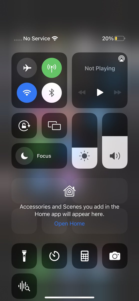 tweeps, ada ga sih yang senasib beli handphone di PS store, handphone nya ilang sinyal mulu! gue udah ada 3x nih ilang sinyal! yang terakhir malah baru seminggu ditembak IMEI sama pihak PS Store tapi sekarang udah ilang lagi sinyal gue, kudu kumaha iye?!