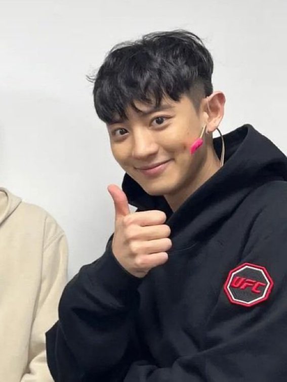 xingwar's tweet photo. MEU AMOR https://t.co/aQ2q2FR5Xh