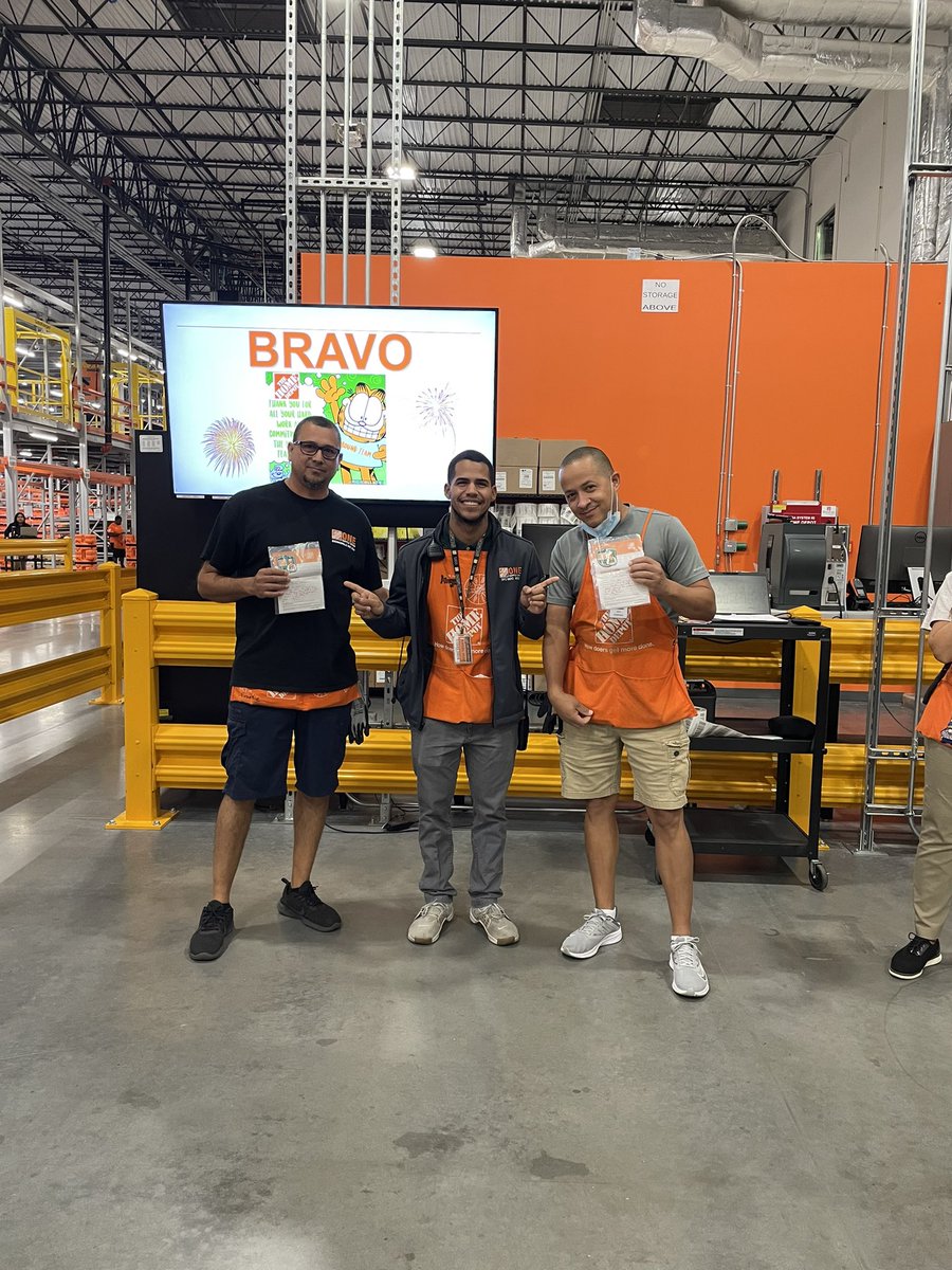 Safety First with these homer earning rockstars! Thank you for all you guys do. #MHE #safety #5855