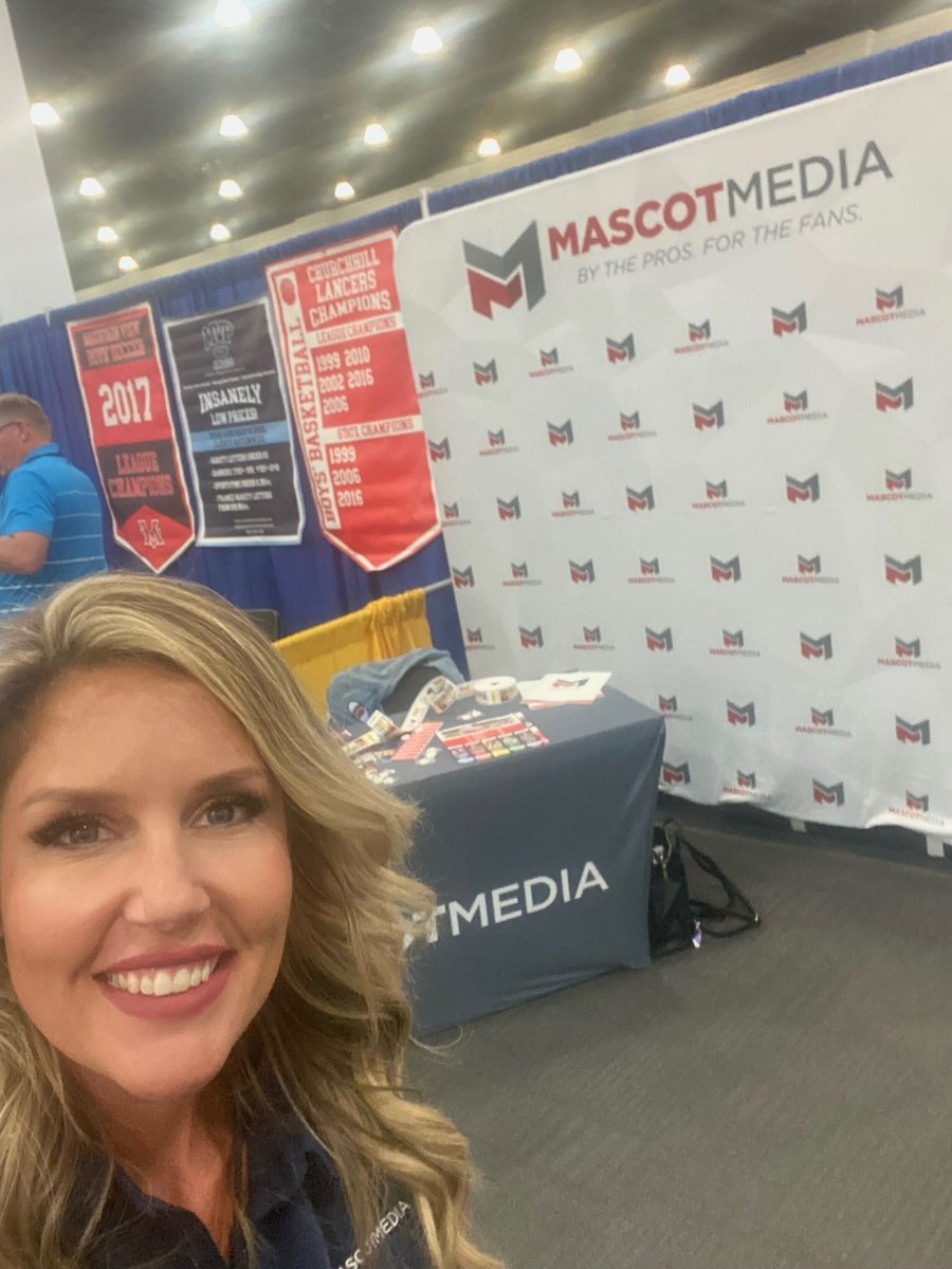 MascotMediaTeam's tweet photo. We are so excited for another great day at the 2022 CSADA conference in San Diego. Come by our booth and visit with our team to learn how we can grow YOUR sports network and boost your school's brand! #CSADA #CSADAConference

Booth: 430

https://t.co/VgcEpDiNfe https://t.co/X1olOWCx9T
