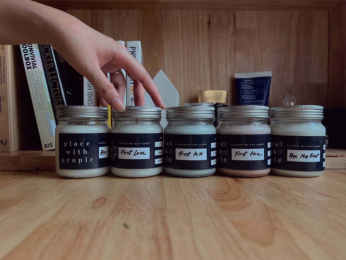 pwpcandleth's tweet photo. Are you ready? 
 
เทียนหอมโคตร #soywaxcandle ที่หอมฟรุ้ง หอมจนคนเดินตามมาถึงบู้ทว่า อุ๊ย ตายเธอขายเทียนอะไร ทำไมมันหอมเลอเลิศแบบนี้ ลอตแรกหมดก่อนลงออนไลน์ไปอีก!
 
ลอตสองมาแล้ว! พร้อมกลิ่นใหม่ปิดท้ายคอลเลคชั่น #Allmyfirst 
#เทียนหอม #เทียนหอมไขถั่วเหลือง #pwpcandleth https://t.co/btyuUopSMh