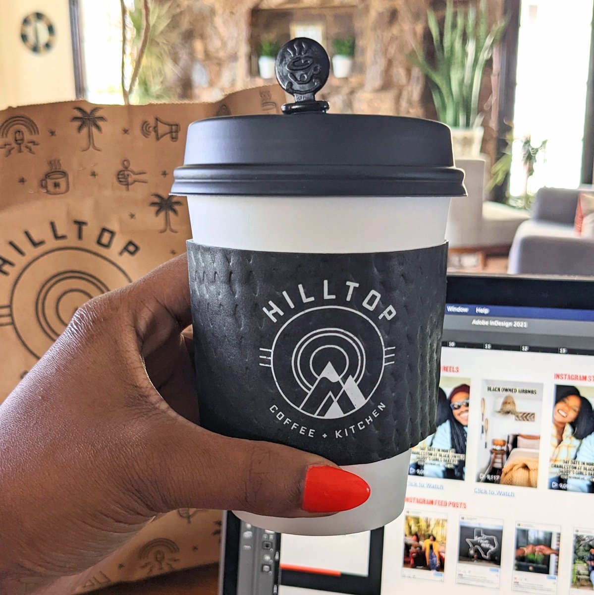 One of our favorite LA eats = <a href="/findyourhilltop/">Hilltop {Coffee + Kitchen}</a>. Hands-down!

The Smoked Salmon Droptop? 🤤🤤
The Buenos Dias Bowl? 😩🙌🏾
The Black Rose Latte? 🤌🏾🤌🏾

The grits were so good, y'all, they didn't even make it to the pics. Passed our southern buds taste tests with flying colors! 👐🏾