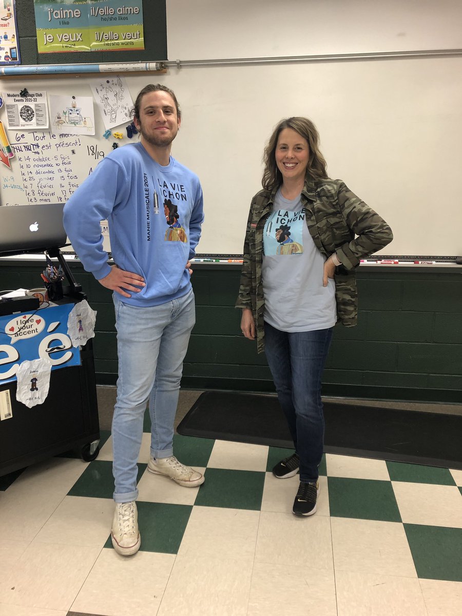 TuslawMLC's tweet photo. Nothing better than twinning with Pierre on this fabulous Friday. #maniemusicale #ichon #lavie https://t.co/ZQutF4JjGI