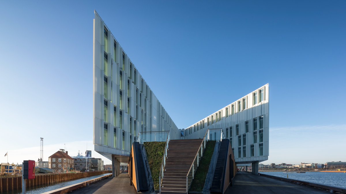 HRH The Crown Prince joins launch of #UNEPCCC with UNEP Executive Director Inger Andersen, UNOPS Executive Director Grete Faremo and Danish Environment Minister, Lea Wermelin 
-Tuesday 26th
#dkmedier #dkpol #dkaid #dkgreen #dkklima

Read more+live stream:
bit.ly/UNEPCCC-opening
