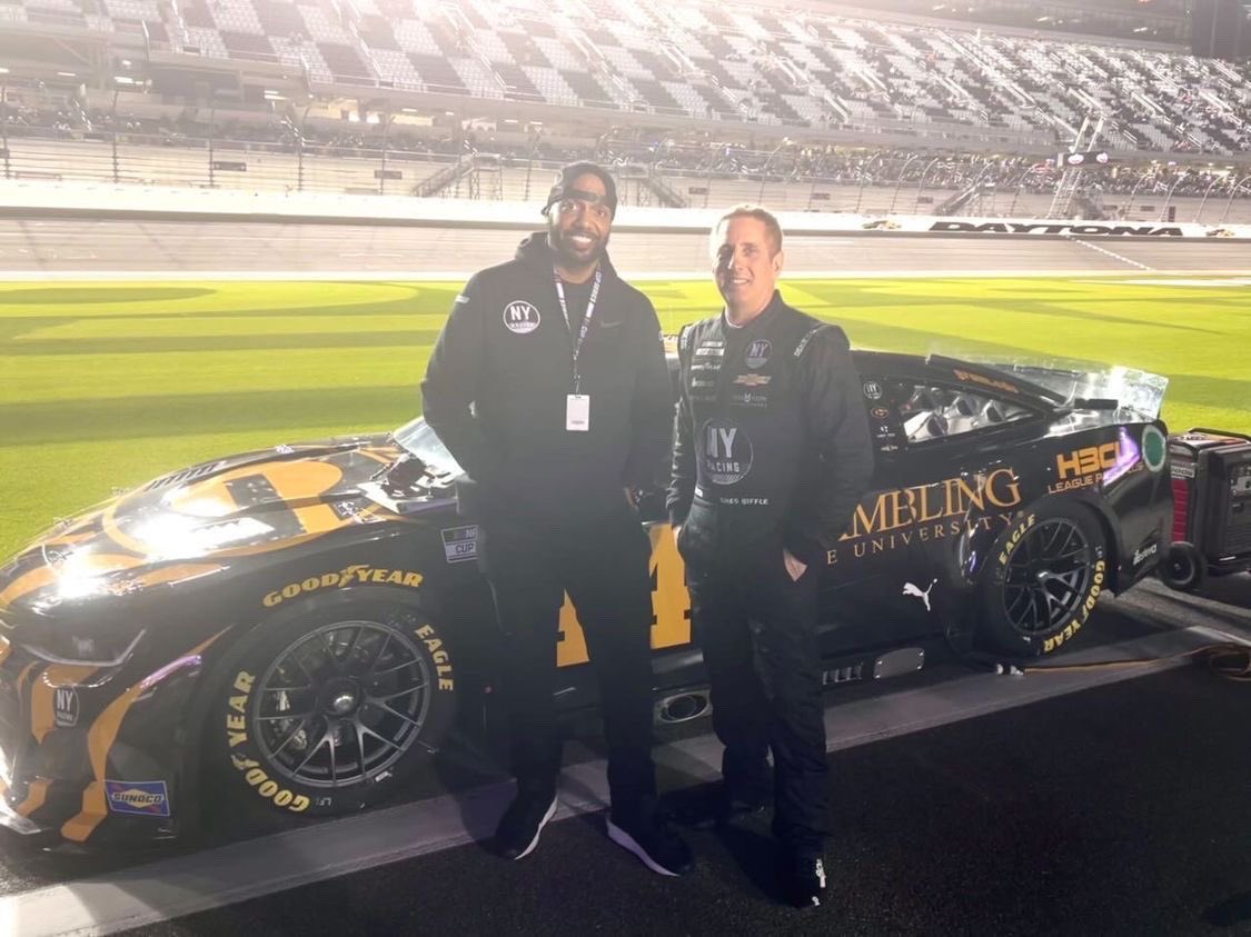 My latest for <a href="/editionmodlux/">Edition by Modern Luxury</a> is a conversation about breaking barriers in <a href="/NASCAR/">NASCAR</a> with <a href="/Johncohenny/">John Cohen</a>, whose <a href="/NYRacingTeam/">NY Racing Team</a> is redefining the sport. 

“In His Own Lane” editionml.com/ny-racing-team…