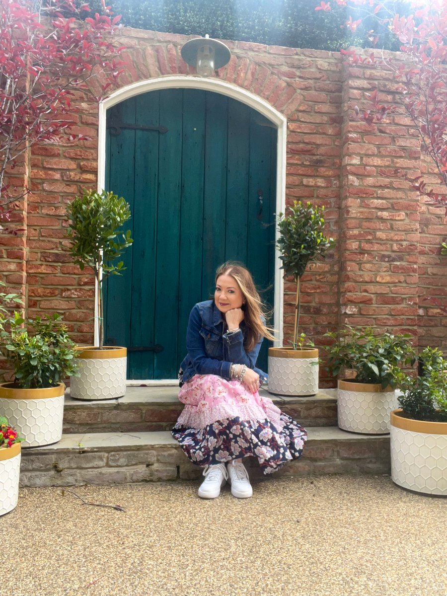 LornaTweet's tweet photo. #gardengirl @qvcuk #qvcgarden #qvcgardening #garden #gardening https://t.co/dZUOUvk3AP