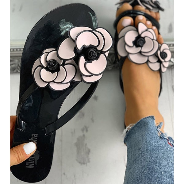 FragHeadZ's tweet photo. Beautiful women's rose petal flat summer flip flops! Walk through summer in these gorgeous sandals for just $14.99!
#flower #haleyscloset #flipflops #sandals #haleysdesigns99 #womanslife
https://t.co/Izvd2ZXDnW https://t.co/eJVO8Hr4eB