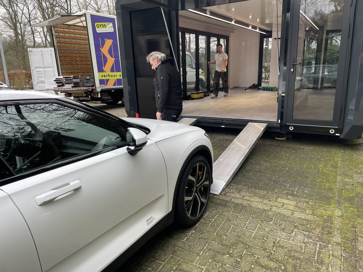 Driving into the weekend …