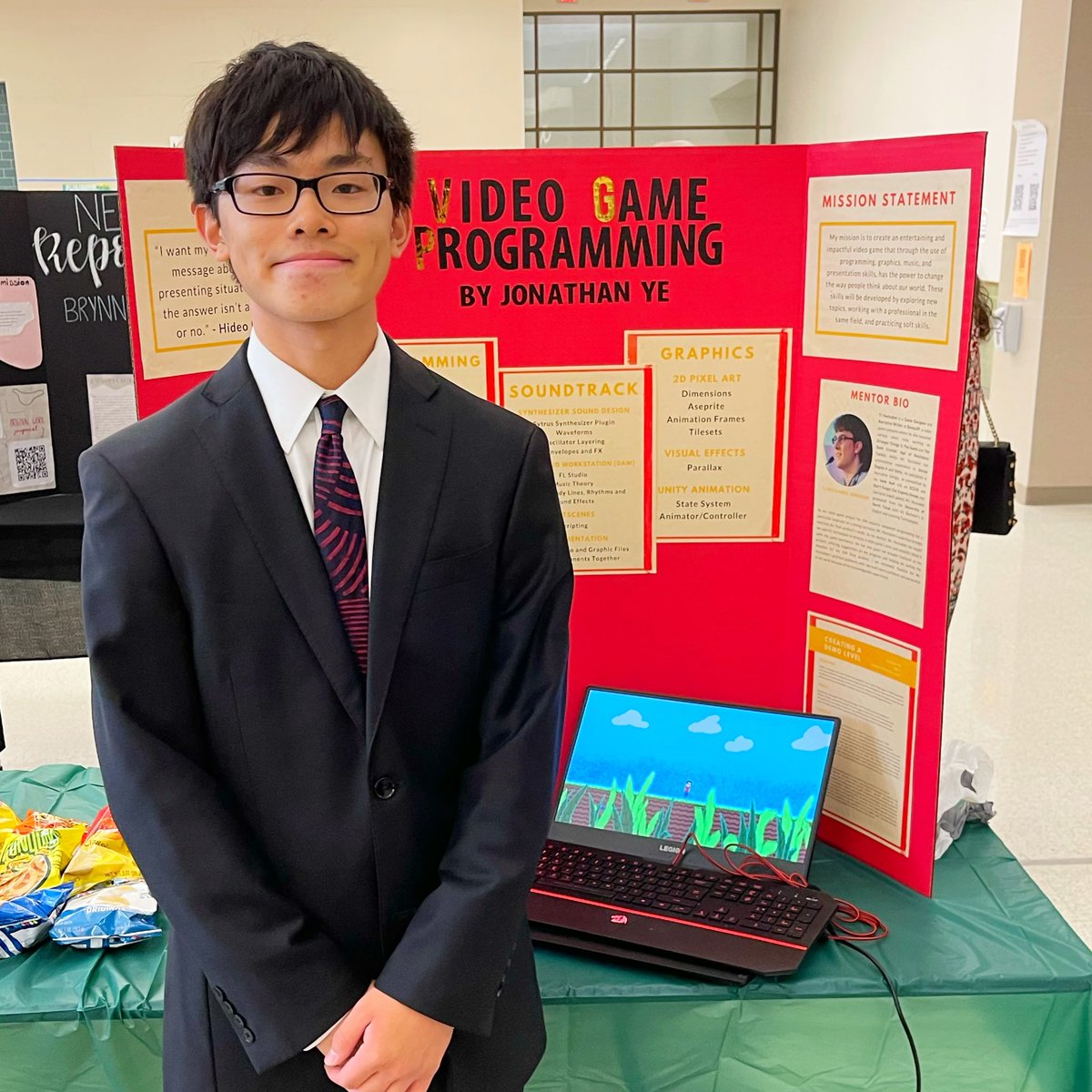 mrs_summs's tweet photo. ISM Final Presentation Night! SO proud of our brilliant #amstuds 💙💚💙💚 @AmStudLions @ISMReedy @FISDAdvAcad @ReedyLions https://t.co/JXAhsM7fio