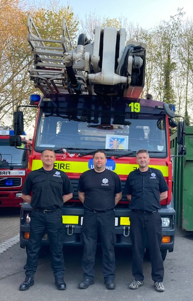Glosfire's tweet image. GFRS Volunteers have proudly joined @FIRE_AID_UK and other brigades from around the country to transport much needed vehicles and equipment to Ukraine #FireAid4Ukraine