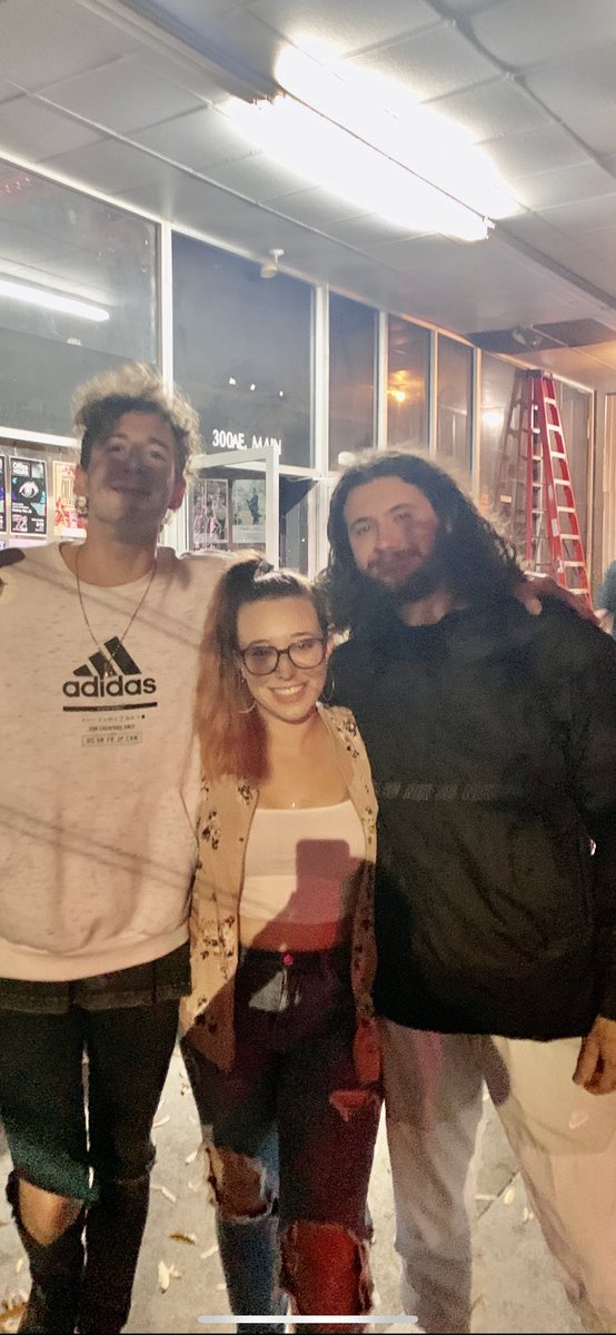 eveymcfadden's tweet photo. 2019 vs 2022 💓 https://t.co/iEB92RCGlL