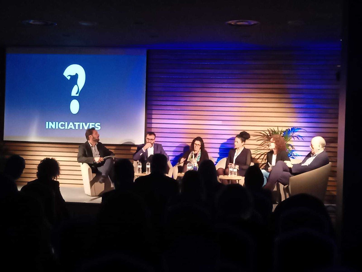 EagoraApp's tweet photo. Avui hem assistit a la jornada del Think Tank Terres de l'Ebre. El seu principal objectiu és que les Terres de l'Ebre es converteixin en una regió amb més prosperitat, dinamisme, sostenibilitat i benestar. 
Moltes gràcies per haver-nos convidat! @ThinkTankTE #AgendaCompartidaEbre https://t.co/ZgqLGPCx4v