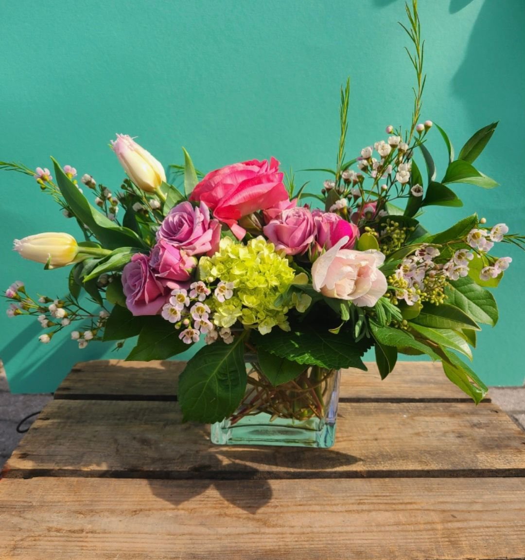 Mother’s Day is coming up soon, May 8th. Don’t forget to pre-order something special for Mom!

ecostems.ca/flowers/mother…