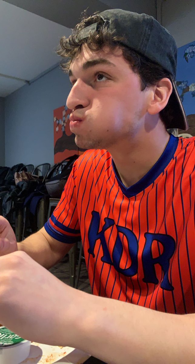 Me trying to fit as many Chicken Bowls in my stomach tonight😋😋 <a href="/KDR_UT/">Kappa Delta Rho</a>