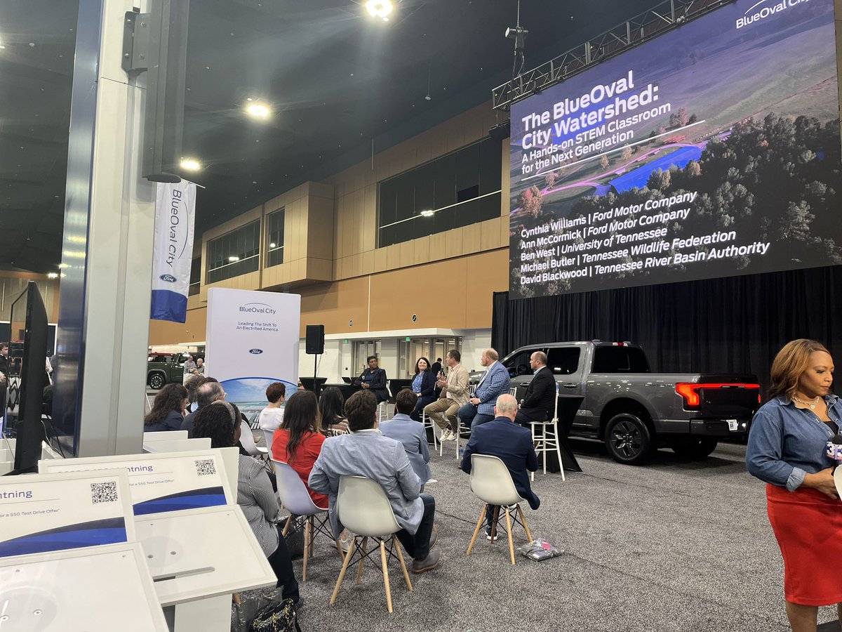 MSCS_CCTE's tweet image. THE FUTURE IS ELECTRIC! @SCSK12Unified is expecting to make this partnership soar! CCTE certifies and trains students in STEM NOW so they’ll be ready for the future with @Ford! #CCTEReadyGrad @NewFordTech