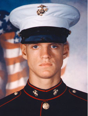 USMCSgtMaj's tweet photo. and for that we are grateful. Semper Fidelis.
@USMC #JasonDunham #Marines #USMC #MedalofHonor https://t.co/PMAHc6YpGY
