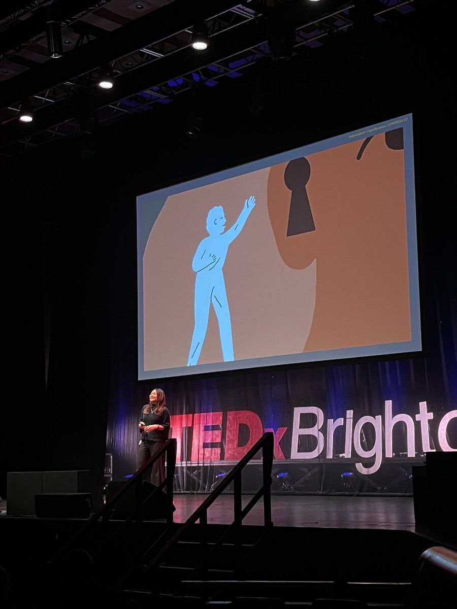 Our final speaker today @DinaNayeri on how to be listened to based on her fascinating experience as an Iranian refugee #tedxbrighton