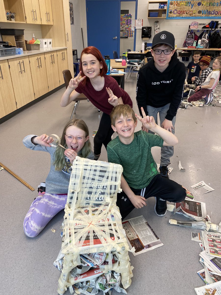 MissR_Teacher's tweet photo. Our design process for structures. Chairs complete! Time to test! #science #structures #HSD #HSDlearns #hansonlearning https://t.co/0l2xkvb61t