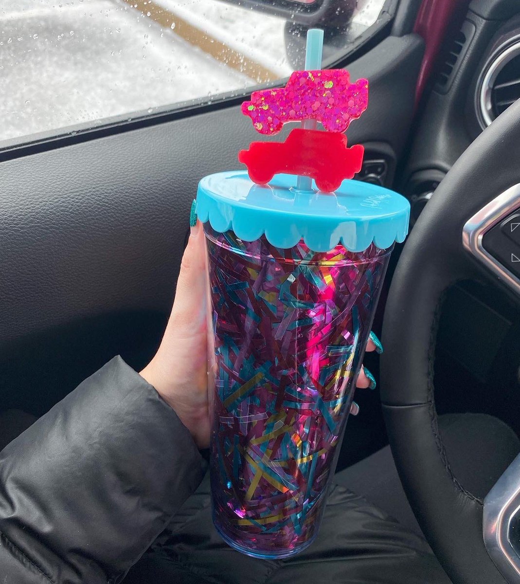 aurorajlu's tweet photo. Jeep straw toppers are now listed on Dirty Banjo etsy! I’m obsessed how these are turning out!!! https://t.co/QnNJBqYQbb https://t.co/IBG8QwEkRu