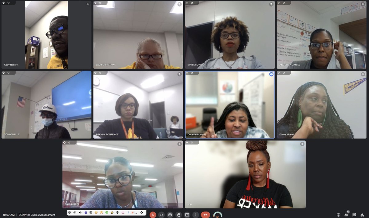 RobersonSpring's tweet photo. RMS' ELAR Department is fully immersed in DDAP. #intentional #outcomedriven #pushinprogress #remarkabledna
@CeceliaBrumsey @CaptivatingCan @MrsDunbar6 @SpringISD https://t.co/43pv4VM4CV