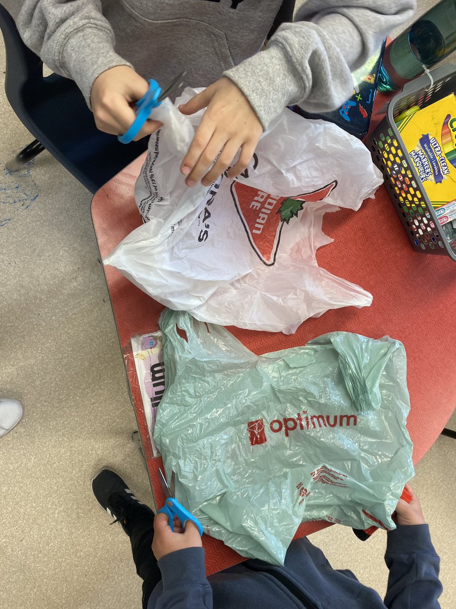 MmeBailey2's tweet photo. Fridays are for STEM challenges! In honour of Earth Day 🌎, we challenged EF 3/4A and EF 3E to make a creation using only one plastic bag. @teachtalktay https://t.co/qdHuW3M581