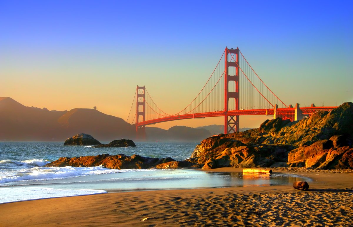 movehub's tweet photo. This week's #FridayFocus is on San Francisco! 🌉

San Fran offers economic opportunities, a world-class food scene, and incredible natural surroundings 🌯🏖️🚵

https://t.co/voU2BRBGzT https://t.co/mCrMI7UT7h