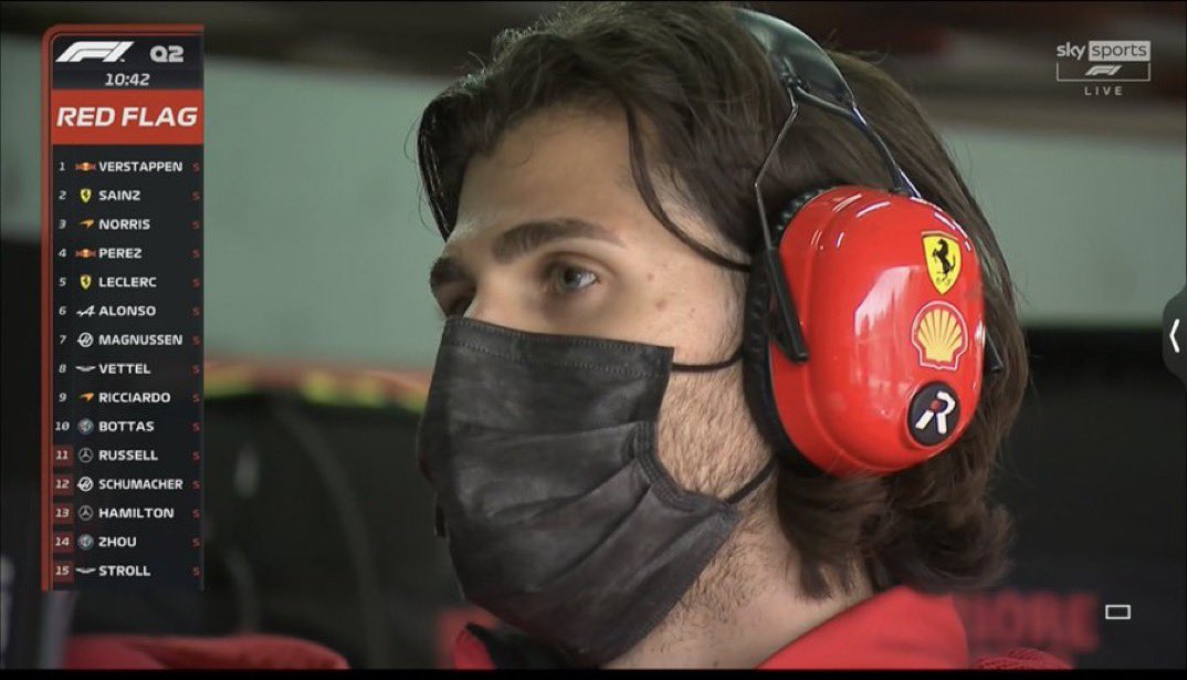 megslou99's tweet photo. ANTONIO. GIOVINAZZI. CUT. HIS. HAIR. https://t.co/azUt1wqvwf
