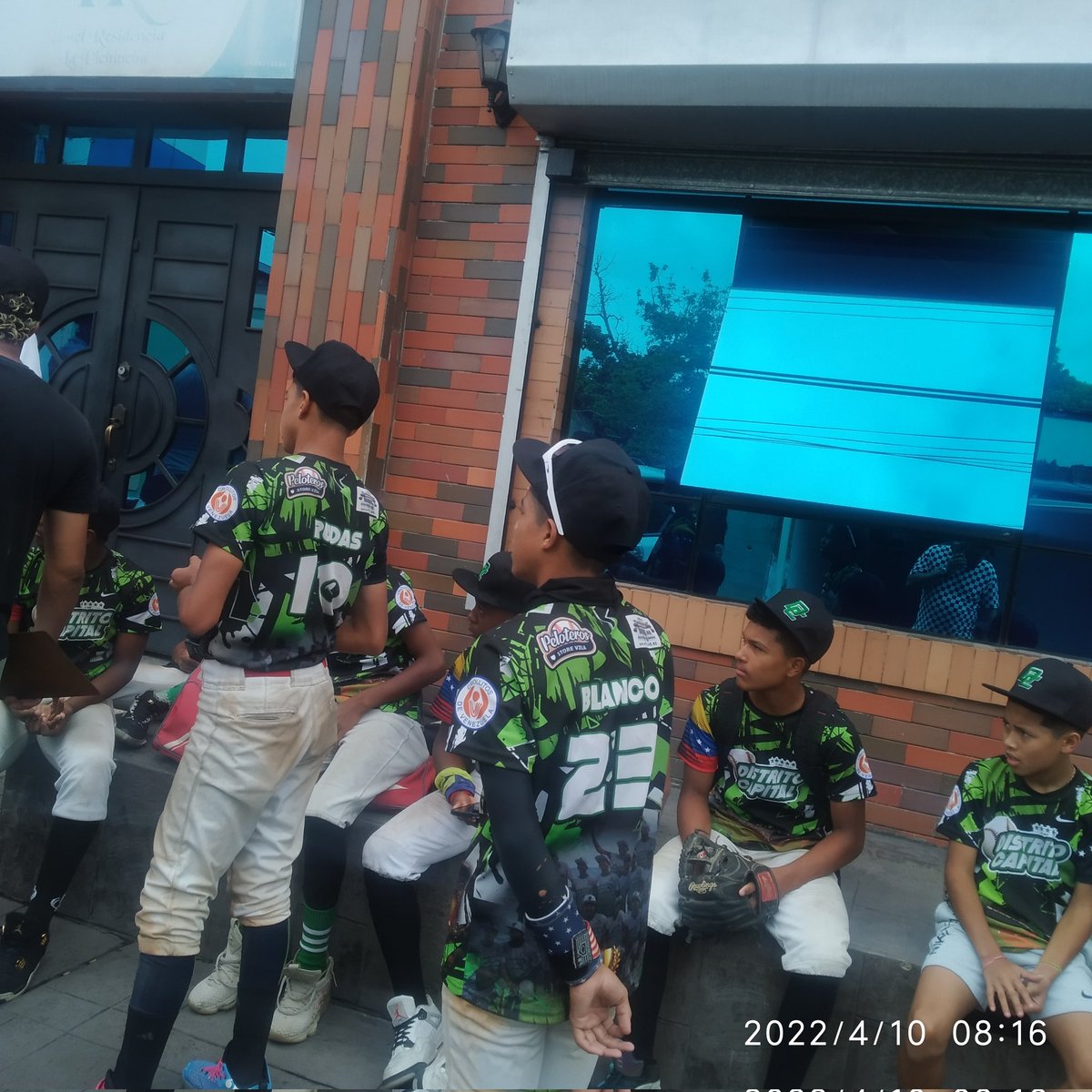 Dubis Zapata (@dubiszapata) on Twitter photo Los campeones nacionales varían año tras año, pero los valores son para siempre. 🤜🤛🇻🇪 Distrito Capital Campeones Copa de Oro Monagas 2022 #Prejunior #TeamMarineros <a href="/DivisaMarineros/">Divisa Marineros.</a> Los campeones nacionales varían año tras año, pero los valores son para siempre. 🤜🤛🇻🇪 Distrito Capital Campeones Copa de Oro Monagas 2022 #Prejunior #TeamMarineros <a href="/DivisaMarineros/">Divisa Marineros.</a>