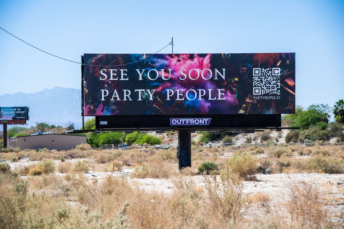 Party People tweet media