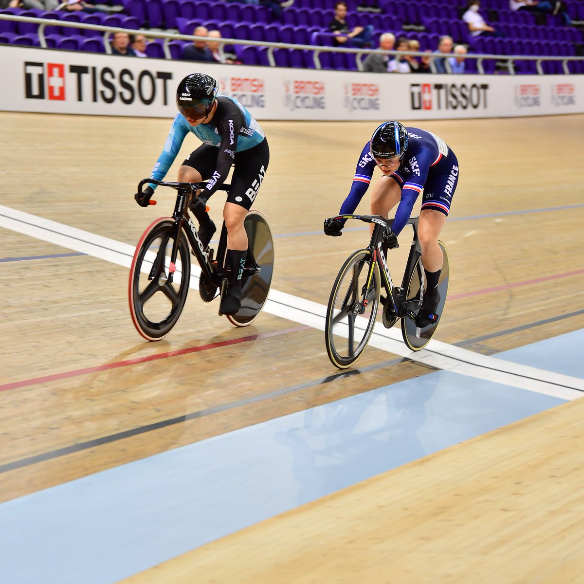 ✈️ 𝙵𝚒𝚗𝚊𝚕𝚜 𝚋𝚘𝚞𝚗𝚍… Yoeri Havik heeft zich geplaatst voor de finale van de afvalkoers, later vanavond! 💪 Ook Laurine van Riessen is goed op weg! Ze staat in de halve finale van de sprint. #DriveToBEAT 🚴🏼‍♂️ #TissotNationsCup