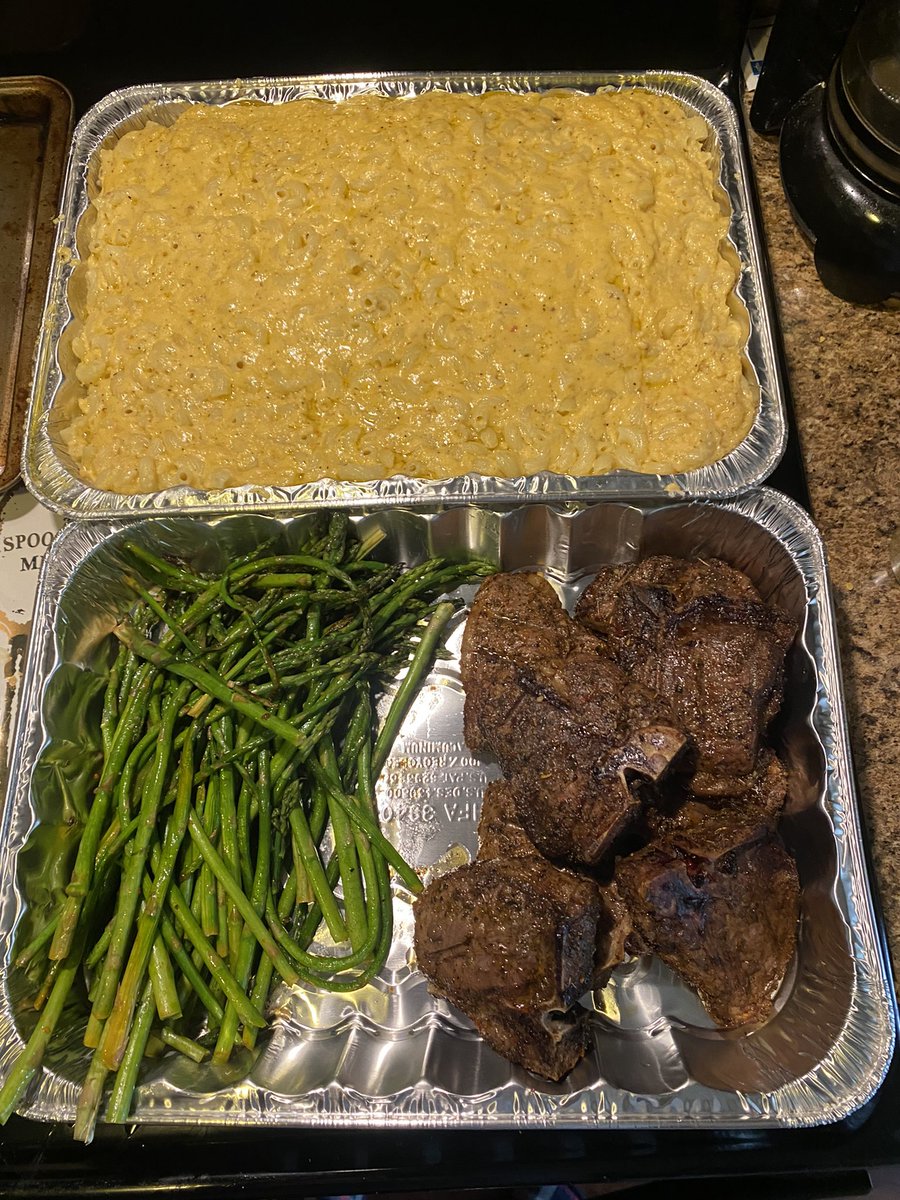 G_thecoach's tweet photo. Sweet N Smoky Mac 
Grilled Lamb
Seasoned Asparagus
#ChefBoyRG https://t.co/bvJ4R8jDda