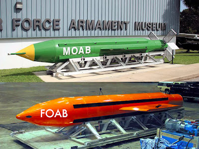 Retedellereti's tweet photo. @maurobiani @repubblica attualità del tema: il delirio fallico, la madre di tutte le bombe e il padre di tutti i missili falliformi
#foab #moab Uomini vi prego #disertateilpatriarcato
#fermatevi #NoWar
https://t.co/9LbFg06Ccp https://t.co/Z2Mg3fzfmJ