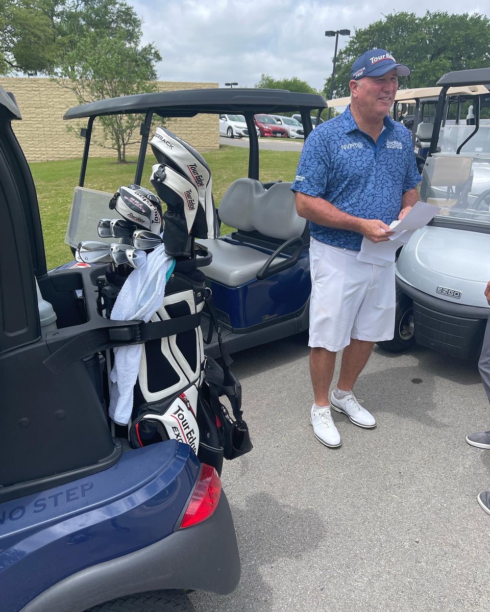 TourEdgeGolf's tweet photo. We had lots of drivers, fairways, hybrids, utilities & even some irons got out through the paces
We’re looking at 15 + players gaming some kind of Exotics this week @lascolinascc
Go #TeamTourEdge ‼️ https://t.co/Y7FmT0x3jf