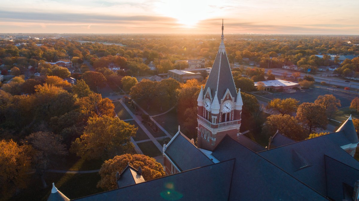 FriendsU's tweet photo. “In the beginning God created the heavens and the earth… and God saw that it was good.” -Gen 1:1;9 

Let’s take time to celebrate #EarthDay— the place we call home, today and every day! How will you ensure that our home is enjoyed for generation to come? 

#MyFriendsU https://t.co/YENd22H9h5