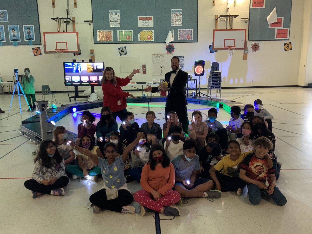 KellyANovotny's tweet image. King Edward Potato Head of Idaho didn’t win but will mash things up next year! #libtogether @LCPSLiberty