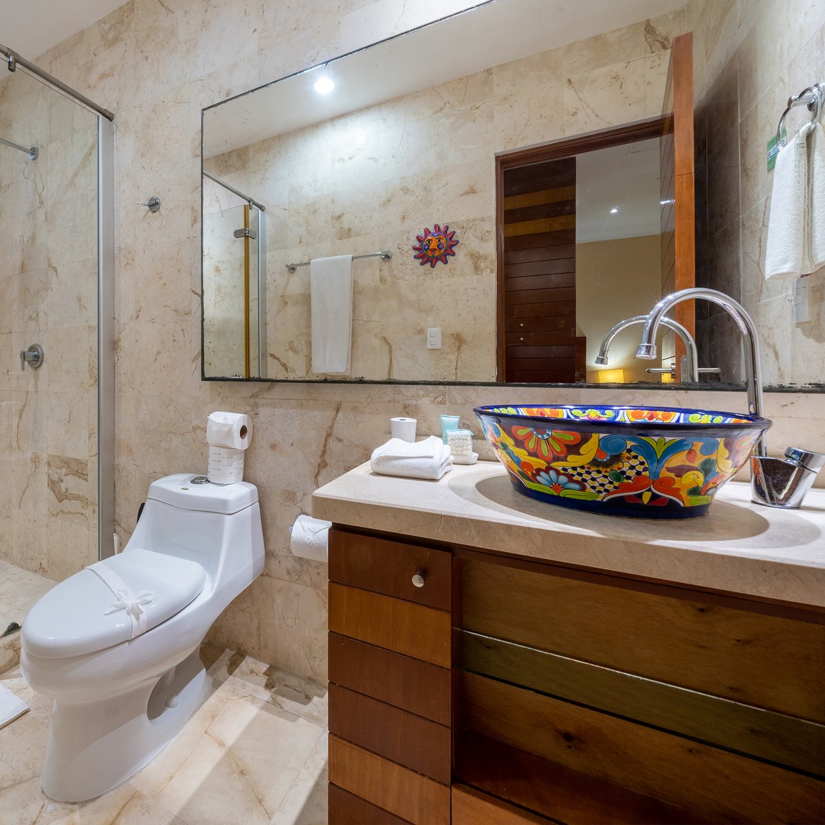 nasplaya's tweet photo. Welcome to Clara, your beachside home in the Casa del Mar Condos on Coco Beach. This beautiful 2 bedrooms 2.5 bath unit sleeps, 6 adults. A full-length terrace accommodates outdoor grilling, dining with friends, and of course, a Margarita.

https://t.co/0in2iZrxkJ... https://t.co/SlRPfldQd6