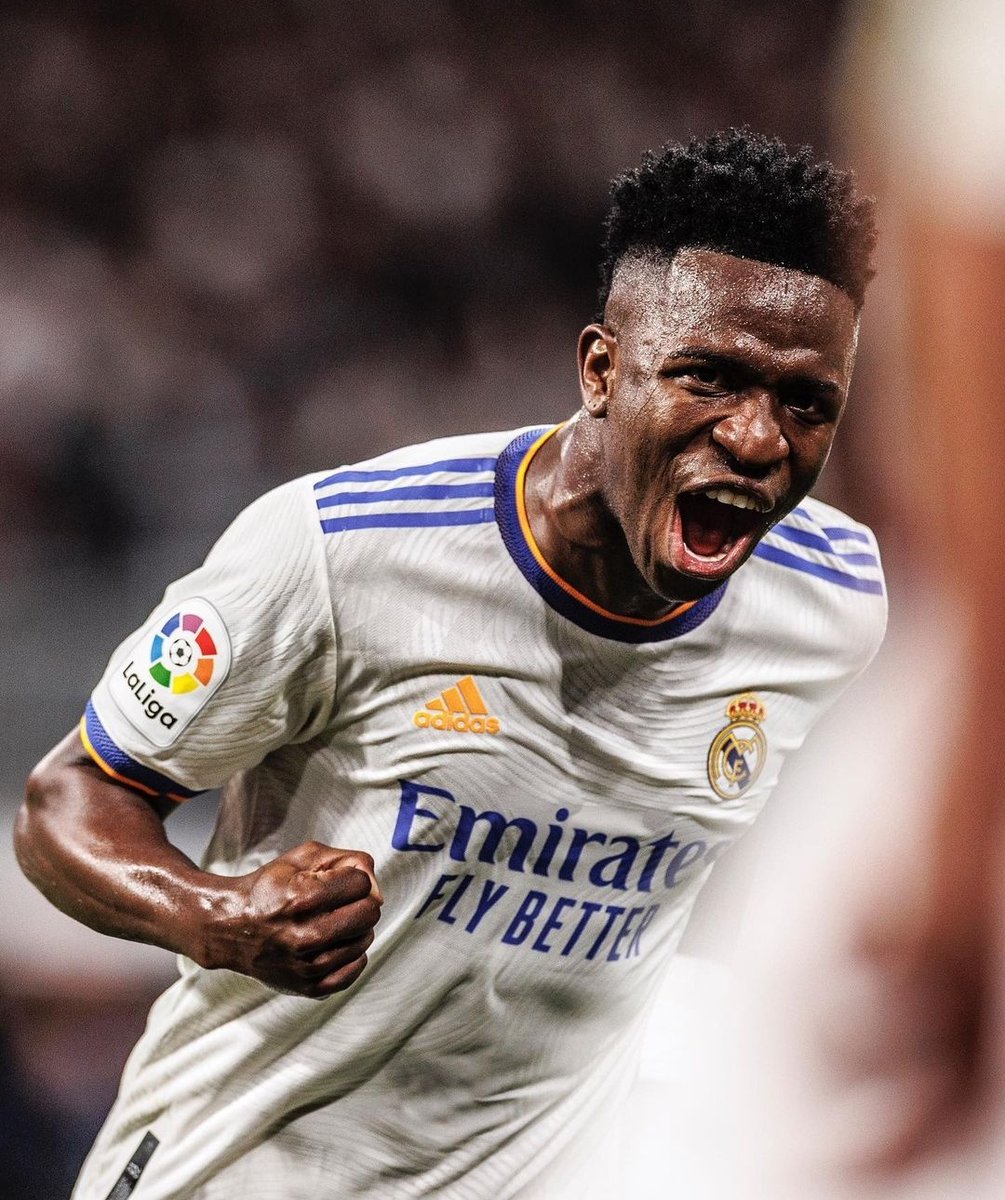 AdriRM33's tweet photo. 🚨 Vinícius Jr renovará con el Real Madrid hasta 2027. https://t.co/m3gDVPK0h8