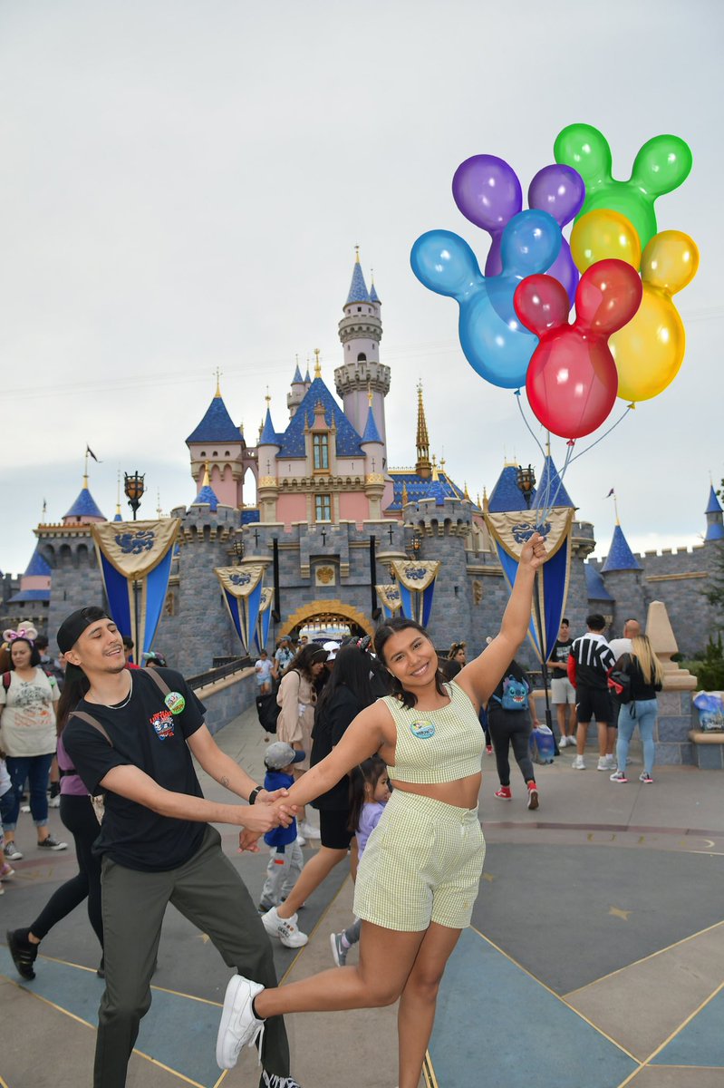 Dinkydaddy69_'s tweet photo. ♥️🏰 https://t.co/7R16zz9Nra