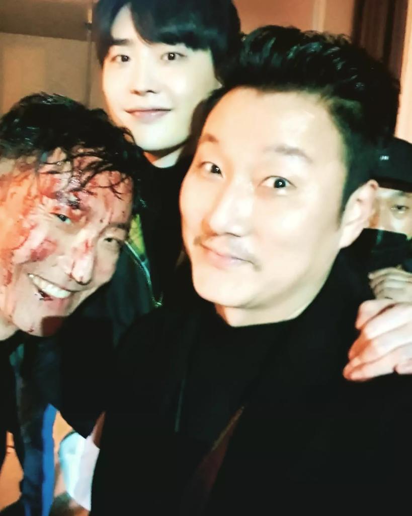 SRK_ELF_SUKIE's tweet photo. Actor_harim insta update 

[With Sukie]
Who is here excited to see Lawyer Jong Suk?🔥🔥🔥

#LeeJongSuk #이종석 https://t.co/zui17aZVi7