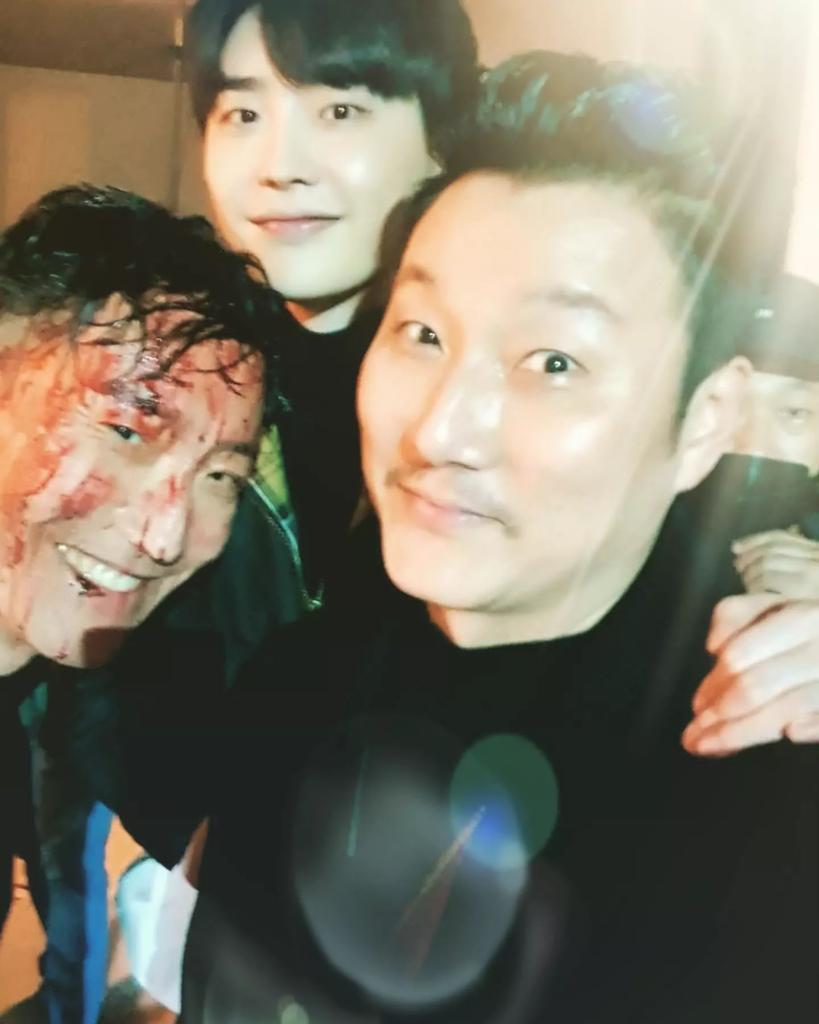 SRK_ELF_SUKIE's tweet photo. Actor_harim insta update 

[With Sukie]
Who is here excited to see Lawyer Jong Suk?🔥🔥🔥

#LeeJongSuk #이종석 https://t.co/zui17aZVi7