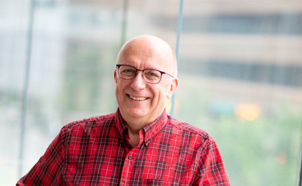 AER_news's tweet photo. "As Alberta’s energy regulator, we ensure that companies are environmentally responsible when developing energy resources. It’s important we ensure that industry is accountable for their environmental responsibilities throughout a project’s lifecycle.” Laurie Pushor, CEO https://t.co/5N8486jlfU