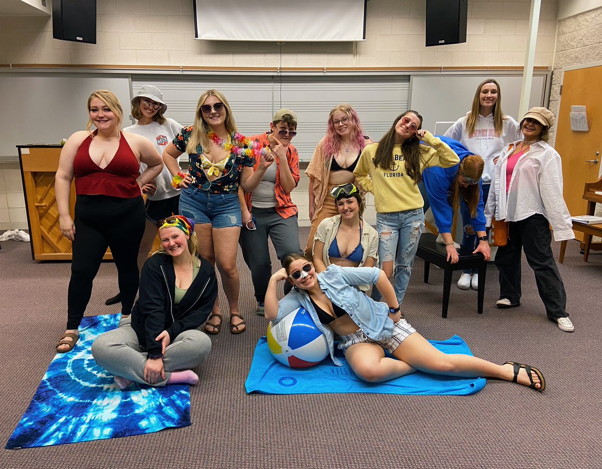 It’s Freaky Friday! This week’s theme was beach themed! The warm weather has us all excited for summer!