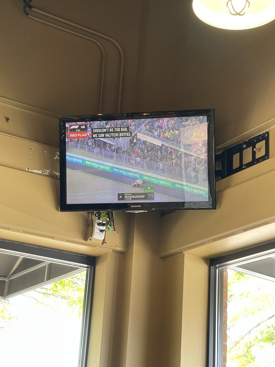 I was already a fan of <a href="/jasonsdeli/">Jason's Deli</a> but their stock just went up! #F1 #sports #racing #lunch