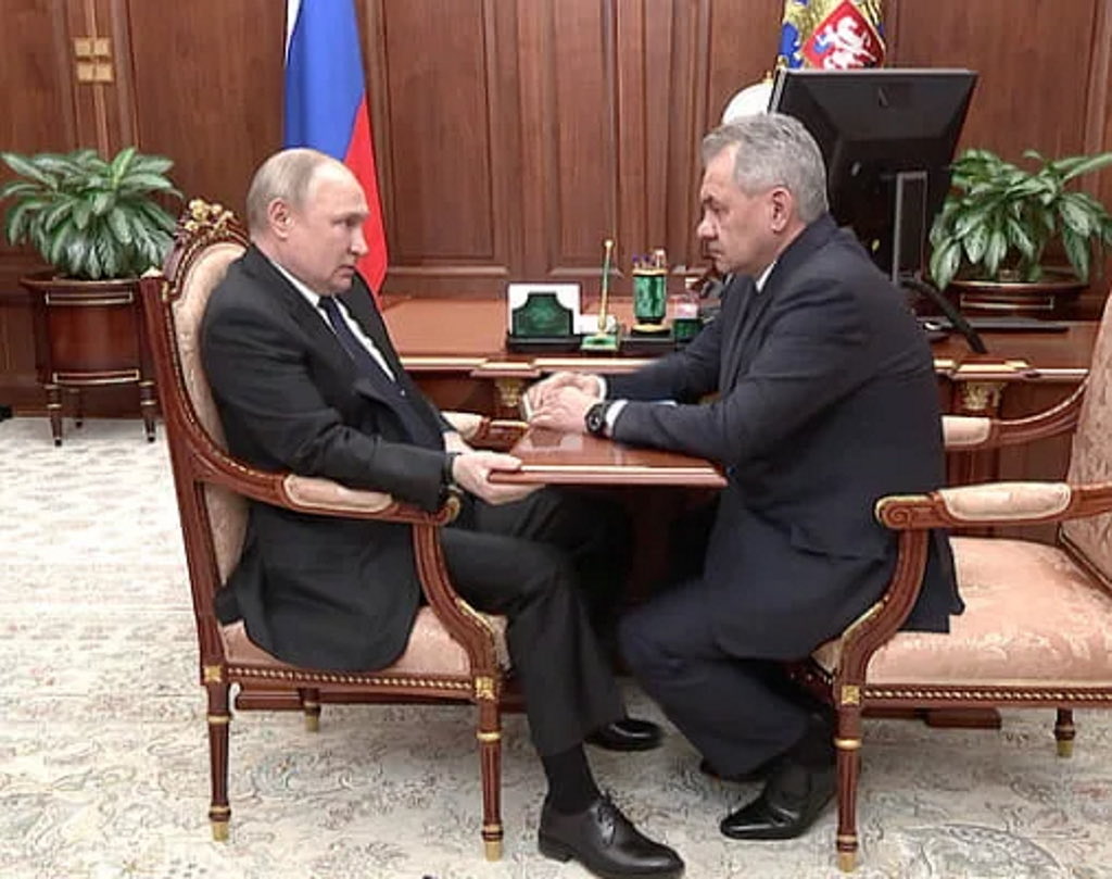 LVertzhaizer's tweet image. נראה שהדייט הזה הולך ממש טוב