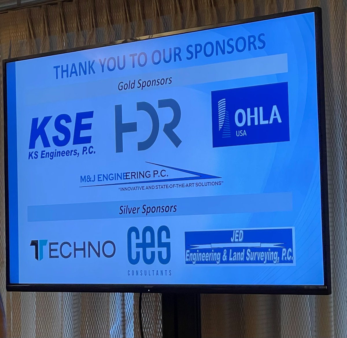 MJEngRecruiting's tweet photo. Our firm proudly sponsored a dinner hosted by the New York Chapter of the New York State Society of Professional Engineers. The evening consisted of a presentation from NYCDDC's and Construction’s Deputy Commissioner and Associate Commissioner, Eric Macfarlane and Ali Mallick. https://t.co/s7GK9urPg6