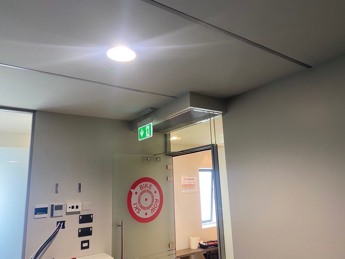 CompleteAir's tweet image. New A/C fit out @bikerowski in Douglas, Cork. At BikeRowSki you get all the benefits of heat but with a constant supply of fresh air in all studios and that's what we do best @completeairconditioning 💨. Is your gym too hot? Give us a call for a free quotation 📲
.
.
.
#aircon